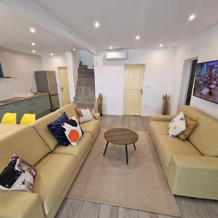 Casa Neptuno 10 Personas Solarium Patio Privado Con Bbq, Y Aire Acondicionado Holiday home