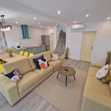 Casa Neptuno 10 Personas, Solarium Y A/a