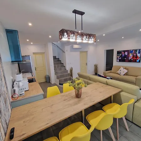 Casa Neptuno 10 Personas, Solarium Y A/a بيت للعطل إمبوريابرافا